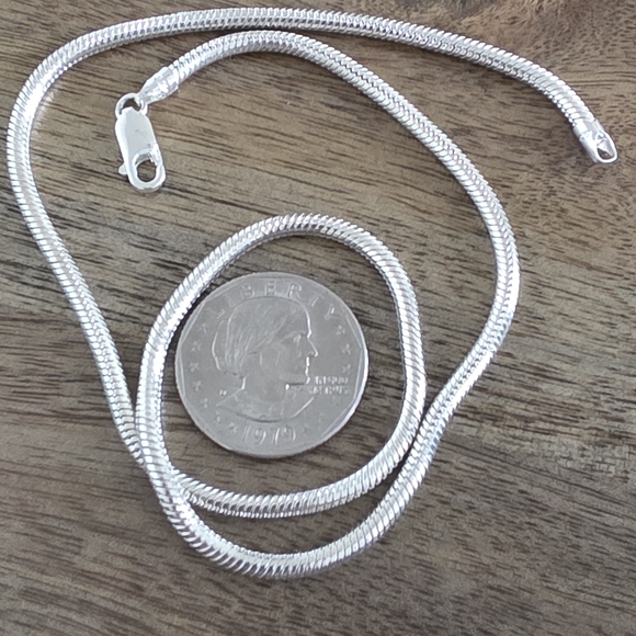 Silver Snake Chain Necklace - Picture 3 of 3
